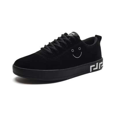 New smiley face leather casual shoes Joker breathable shoes trend shoes in autumn 2018
New smiley face leather casual shoes Joker breathable shoes trend shoes in autumn 2018