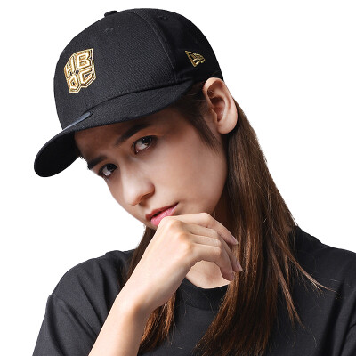 NewEra hot blood street dance group official joint model HBDC baseball cap men&women models curved duck tongue hat black gold standard 11797201 adjustable ML code cap circumference 56cm-62cm
NewEra hot blood street dance group official joint model HBDC baseball cap men&women models curved duck tongue hat black gold standard 11797201 adjustable ML code cap circumference 56cm-62cm