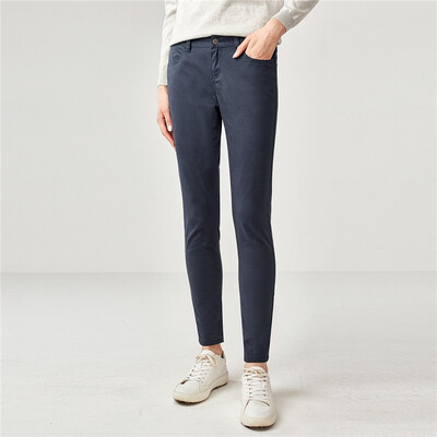Giordano Womens Casual Pants Womens Shorts Mid-rise Slim Casual Cropped Pants 05428001 66 Logo Navy Blue 25 yards 15562A
Giordano Womens Casual Pants Womens Shorts Mid-rise Slim Casual Cropped Pants 05428001 66 Logo Navy Blue 25 yards 15562A