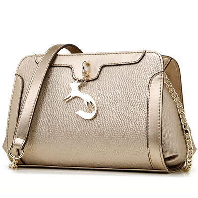 Golden Fox (FOXER) Shoulder Cross Cross Striped Leather Fox Pendant Chain Bag Women Bag 998025F1C Red
Golden Fox (FOXER) Shoulder Cross Cross Striped Leather Fox Pendant Chain Bag Women Bag 998025F1C Red