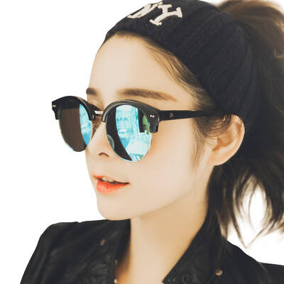 Parim sunglasses men&women fashion polarized light driving mirror sunglasses female G003 black eyebrow silver ring box - gray plate is ice blue REVO
Parim sunglasses men&women fashion polarized light driving mirror sunglasses female G003 black eyebrow silver ring box - gray plate is ice blue REVO