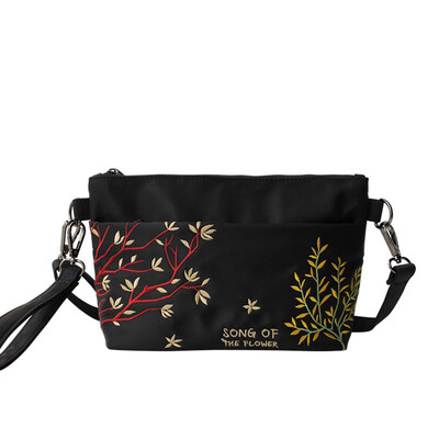 Flower princess flower song embroidery art Messenger Messenger hand shoulder nylon bag 1609XH007 black
Flower princess flower song embroidery art Messenger Messenger hand shoulder nylon bag 1609XH007 black
