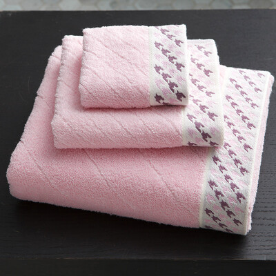 Grace towel home textile cotton jacquard thousands of birds grid thickened absorbent towel three-piece bath towel 1 towel 1 scarf 1 red
Grace towel home textile cotton jacquard thousands of birds grid thickened absorbent towel three-piece bath towel 1 towel 1 scarf 1 red