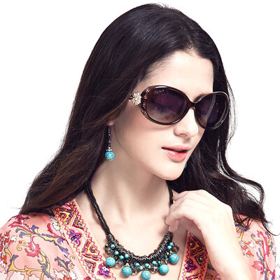 Love LianSan polarized sunglasses female section of the big frame fashion face color film diamond Korean driving mirror sunglasses GD103 black polarized light
Love LianSan polarized sunglasses female section of the big frame fashion face color film diamond Korean driving mirror sunglasses GD103 black polarized light