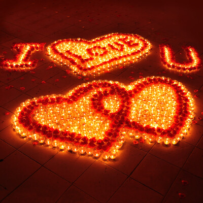 Many beautiful creative romantic candle rose package courtship birthday table white heart-shaped love small candle proposal props layout
Many beautiful creative romantic candle rose package courtship birthday table white heart-shaped love small candle proposal props layout