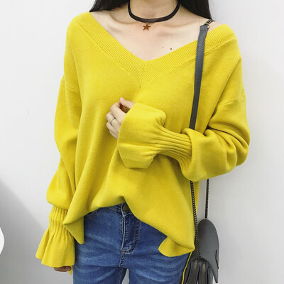 Autumn and winter trumpet sleeves lazy short before the long solid color sweater loose side open fork sets of sweater women
Autumn and winter trumpet sleeves lazy short before the long solid color sweater loose side open fork sets of sweater women
