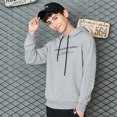 Semir (Semir) свитер мужской корейской версии 2017 осень новых мужчин с капюшоном пуловер прилива Tide бренда буквы 19057161222 Black S
Semir (Semir) свитер мужской корейской версии 2017 осень новых мужчин с капюшоном пуловер прилива Tide бренда буквы 19057161222 Black S