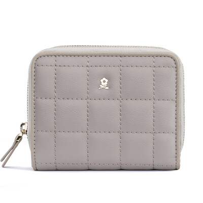 Montagut MONTAGUT wallet female short buckle zipper rhombic coin purse Japan&South Korea multi-function wallet card package R74220124138 local gold
Montagut MONTAGUT wallet female short buckle zipper rhombic coin purse Japan&South Korea multi-function wallet card package R74220124138 local gold
