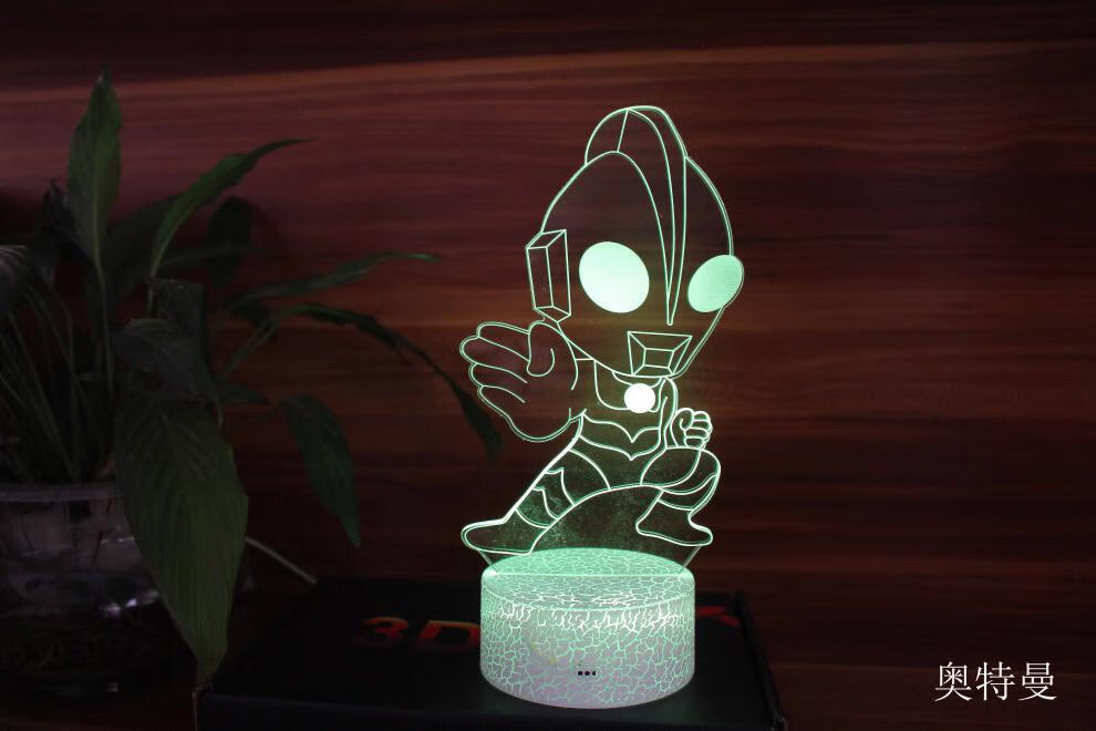 奥特曼台灯 咸蛋超人小夜灯奥特曼与怪兽3立体小台灯儿童房插电创意