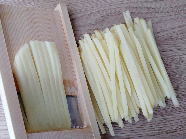 擦菜板切丝器土豆丝檫子擦丝神器插丝板家用擦菜器厨房擦萝卜丝工具