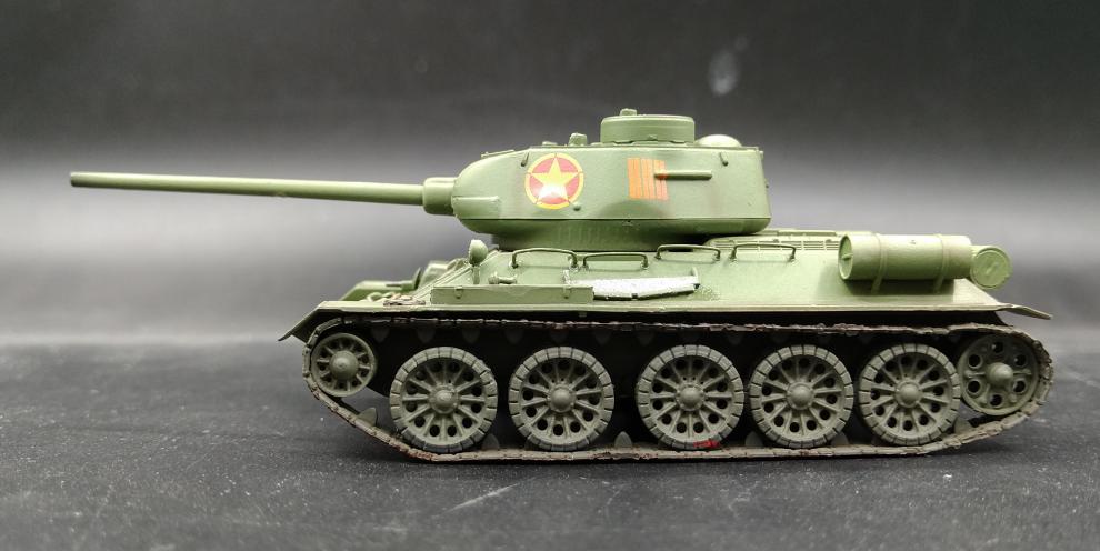 1:72二战苏联t34-85t34坦克模型成品静态摆件no玩具36270 苏军绿/3627