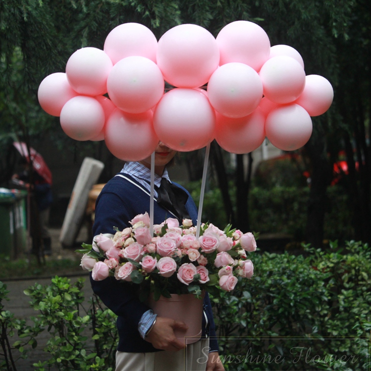 鲜花 同城配送红玫瑰气球云抱抱桶生日告白求婚礼物送女友闺蜜老婆