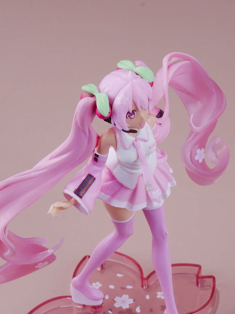 神孩子樱花兔耳初音未来粉色少女公主殿下玩偶模型动漫摆件车载玩具抱