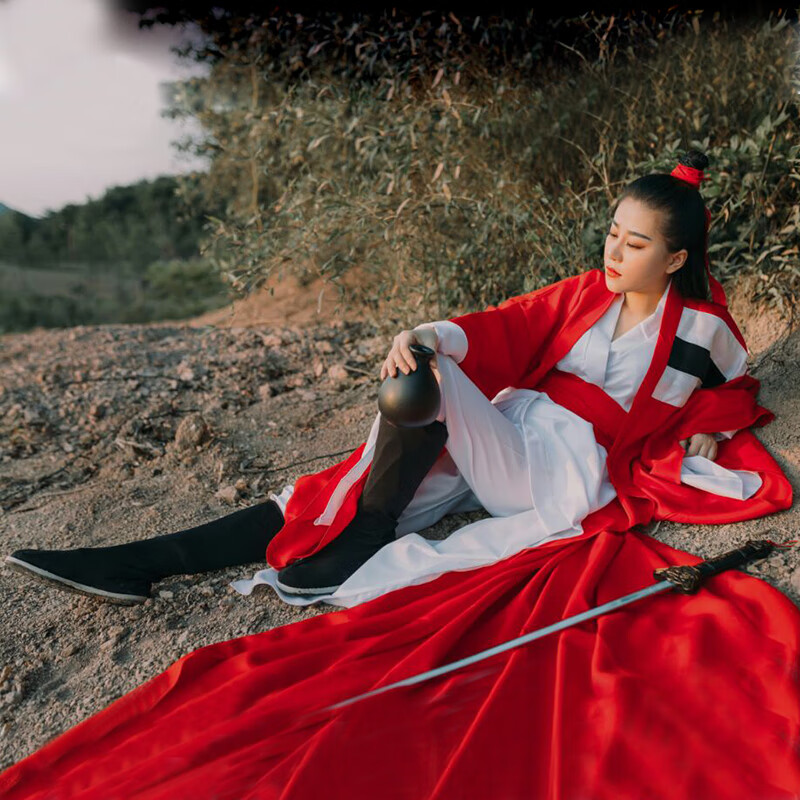 兰诗缇娜笑傲江湖东方不败古装侠客服武侠女红色女装cosplay化妆舞会