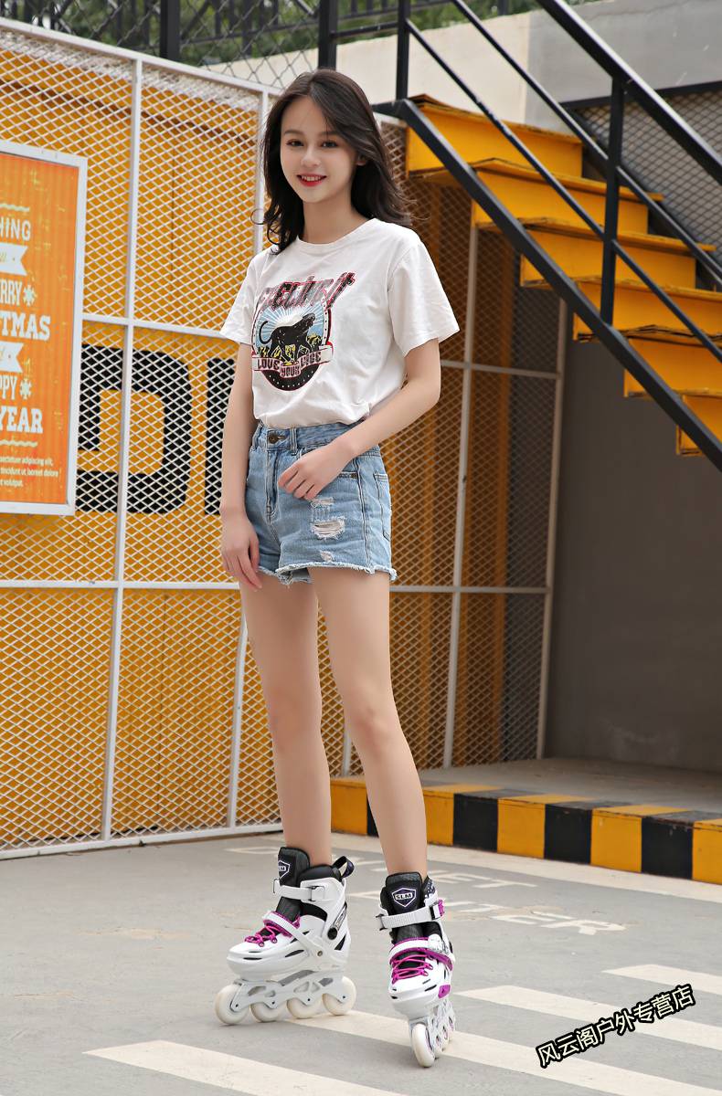 溜冰鞋成人女直排轮大学生轮滑鞋初学者旱冰鞋花式平花鞋闪光紫色礼品