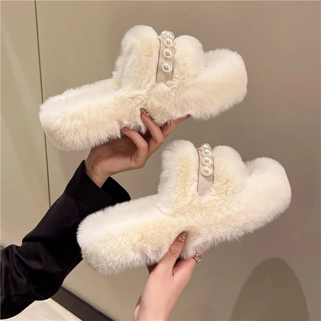 Fur slippers women's outer wear 2022 new Korean version of ins trendy shoes autumn and winter pearl thick bottom cotton slippers black. 37 Fur slippers women's outer wear 2022 new Korean version of ins trendy shoes autumn and winter pearl thick bottom cotton slippers black. 37