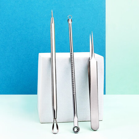 MINISO Multifunctional Acne Needle 3-piece Set Stainless Steel Acne Needle Acne Clip Squeeze Stick Facial Cleansing Acne Beauty Tool MINISO Multifunctional Acne Needle 3-piece Set Stainless Steel Acne Needle Acne Clip Squeeze Stick Facial Cleansing Acne Beauty Tool