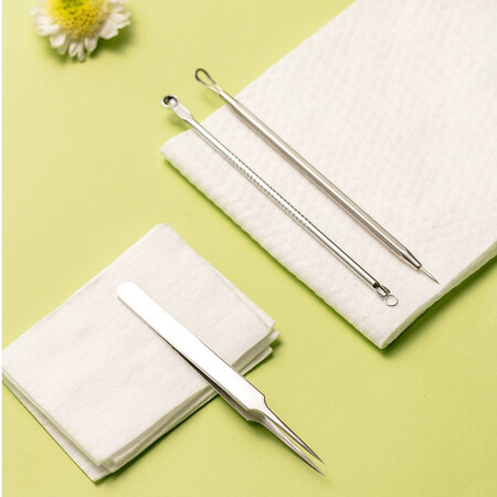 MINISO Multifunctional Acne Needle 3-piece Set Stainless Steel Acne Needle Acne Clip Squeeze Stick Facial Cleansing Acne Beauty Tool MINISO Multifunctional Acne Needle 3-piece Set Stainless Steel Acne Needle Acne Clip Squeeze Stick Facial Cleansing Acne Beauty Tool