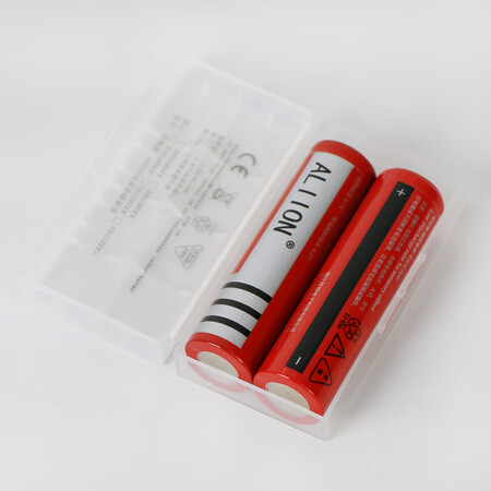 Bright broken wolf flashlight lithium battery 18650 rechargeable battery 3.7V-4.2V26650 lithium battery single and double slot smart fast USB charger 18650 lithium battery 4800max Bright broken wolf flashlight lithium battery 18650 rechargeable battery 3.7V-4.2V26650 lithium battery single and double slot smart fast USB charger 18650 lithium battery 4800max