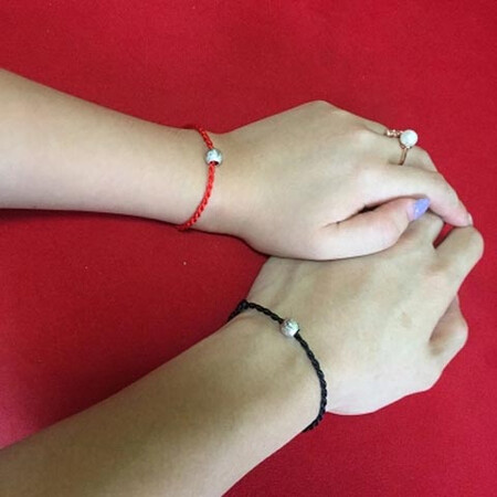 Beads Red String Bracelet Platinum Plated Zodiac Year Red String Black String Bead Couple Bracelet Anklet for Men and Women Couples: One Red String + One Black String One Bead Beads Red String Bracelet Platinum Plated Zodiac Year Red String Black String Bead Couple Bracelet Anklet for Men and Women Couples: One Red String + One Black String One Bead
