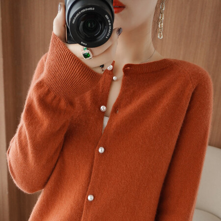 Fall/winter new style Western-style low round neck long-sleeved cashmere sweater made in Geerdos City Fall/winter new style Western-style low round neck long-sleeved cashmere sweater made in Geerdos City