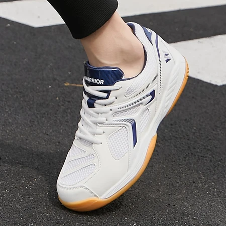 Pull back sports sneakers low top thick bottom non-slip table tennis shoes breathable mesh shoes men and women couple shoes shock-absorbing floor table tennis shoes suitable for indoor and outdoor 103HC white/dark blue 39/standard size Pull back sports sneakers low top thick bottom non-slip table tennis shoes breathable mesh shoes men and women couple shoes shock-absorbing floor table tennis shoes suitable for indoor and outdoor 103HC white/dark blue 39/standard size
