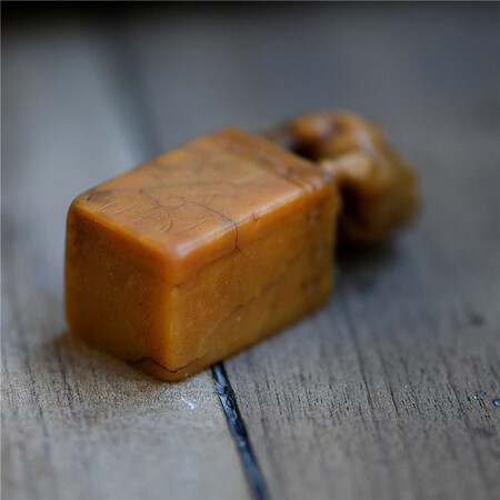 Tour this ranks natural authentic Shoushan stone truth old seal old Shoushan stone ancient beast button old beast print gifts to play play pieces collection Tour this ranks natural authentic Shoushan stone truth old seal old Shoushan stone ancient beast button old beast print gifts to play play pieces collection