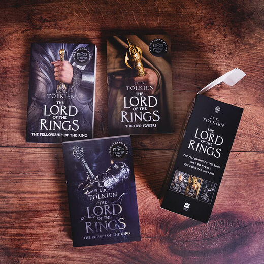 英文原版 指环王3册盒装小说 The Lord of the Rings Boxed Set 外国英语经典文学畅销奇幻故事书JRR Tolkien托尔金 英文原版 指环王3册盒装小说 The Lord of the Rings Boxed Set 外国英语经典文学畅销奇幻故事书JRR Tolkien托尔金