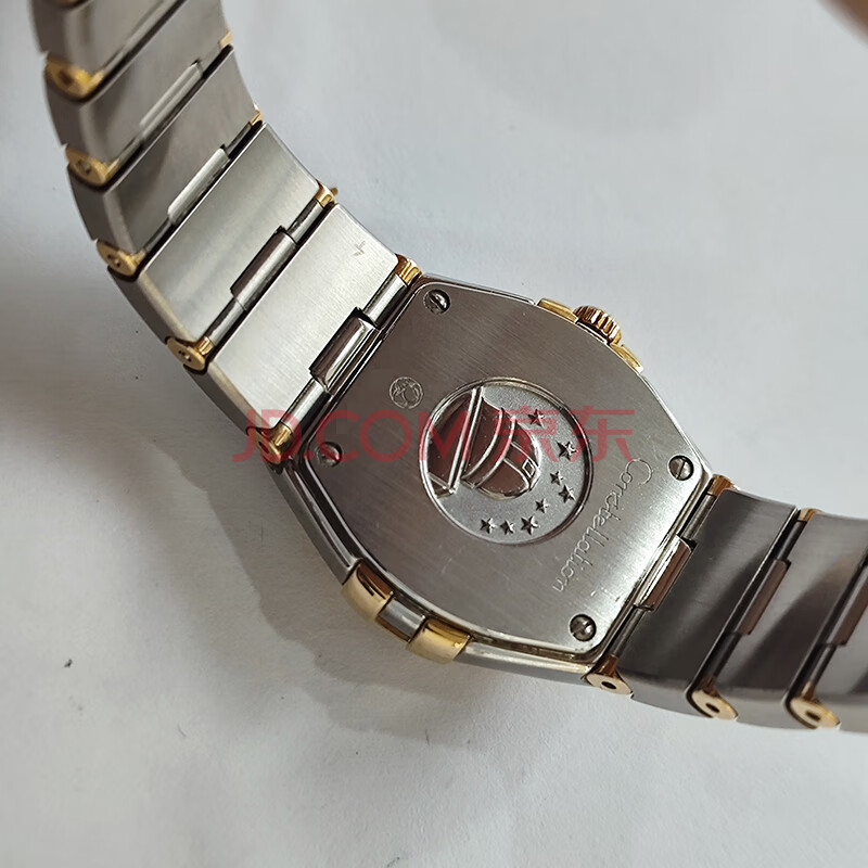 标的C89，欧米茄手表一支（型号：123.20.24.60.02.002）