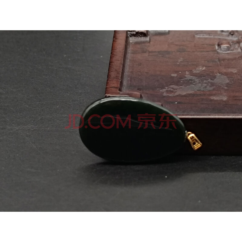 G304 18K金和田玉吊坠