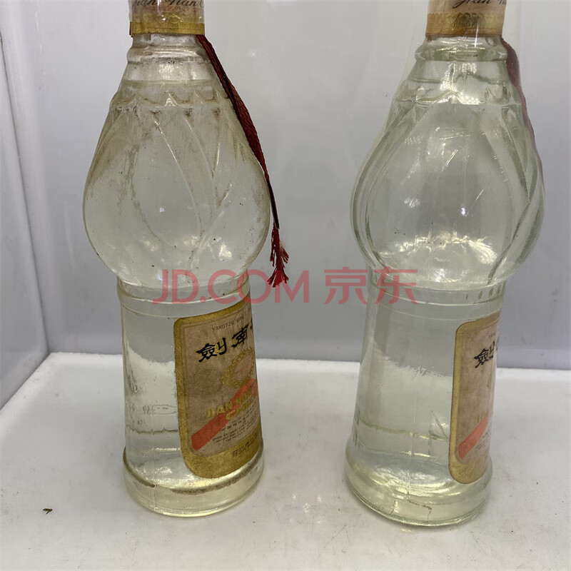标的物F641，1981年 剑南春 长江大桥  高度  500ml 数量2瓶