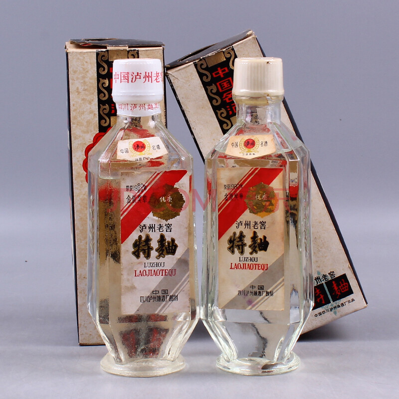 泸州老窖特曲 1980年代 高度 250ml 2瓶【43(名酒 老酒)