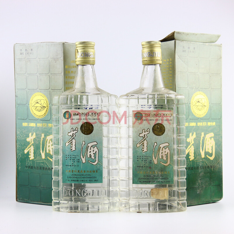 81,1992年38度董酒2瓶