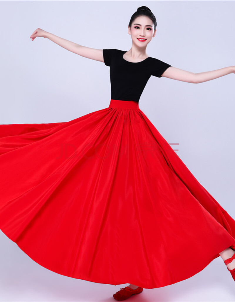 大红色 裙摆180度裙长80cm