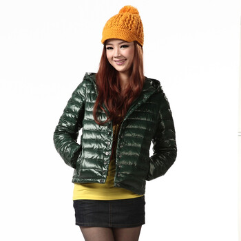 杨幂广告款 2011新款 冰洁羽绒服 女式休闲时尚短款 BG11114 绿色 185/104A(XXXL)