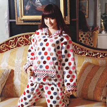 爱戴琳秋冬季新品女士长袖珊瑚绒睡衣家居服多彩圆点 白色 XL
