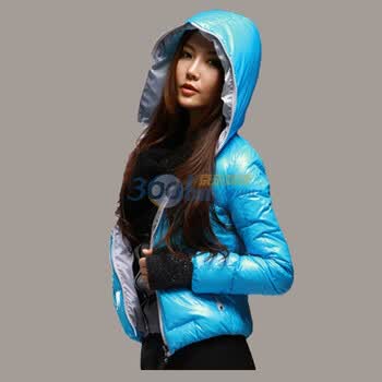 秋水伊人2011冬季新品时尚撞色拼接百搭羽绒服614015002 浅蓝色 XL