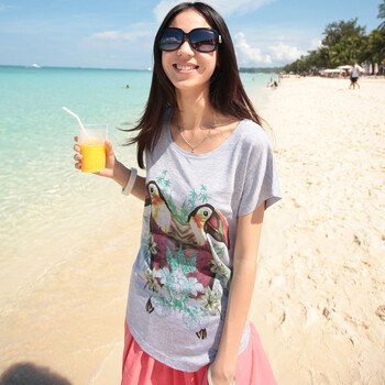 as安都女装韩版宽松鹦鹉印花圆领短袖T恤 9208206 浅灰色 L