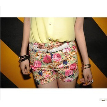 卜伦2013夏装新款欧美风浓烈复古碎花短裤D8187 粉