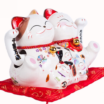 
                                        金石工坊 开业礼品 店铺摆设 陶瓷招财猫摆件 大号电动摇手猫  日本 五福开运招手猫双手招                