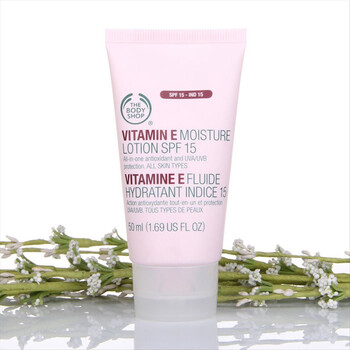 The Body Shop TBS美体小铺 VE维他命E保湿防晒乳(SPF15)50ml 隔离防晒滋润