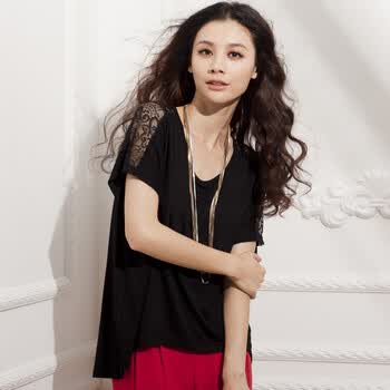 麦考林EUROMODA 女装 梦幻情人蕾丝拼接T恤 多色可选 SF126193 黑色70 L