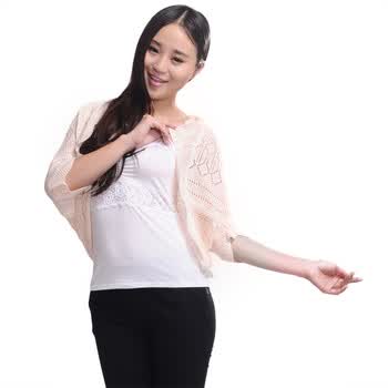 WELADO维拉朵 新款纯色纯手工蝙蝠袖钩花镂空披肩针织衫空调衫防晒衣 薄外套8001 米白色 均码