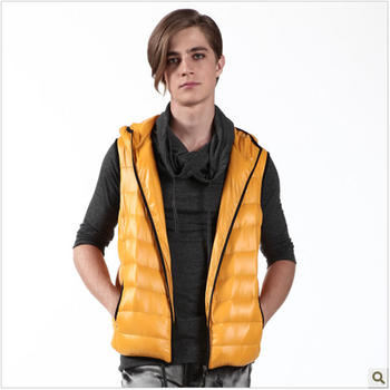 波司登 羽绒服 男 时尚轻薄马甲 SR2139 1423(沙绿) 190/104A(XXL)