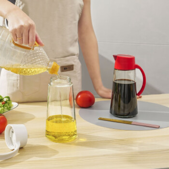 阿司倍鹭（ASVEL）玻璃油壶家用厨房自动开合油瓶防漏不挂油油罐壶红色650ml