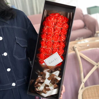 盛世泰堡永生花红玫瑰花束母亲节520情人节礼物香皂花礼盒生日送女友花束