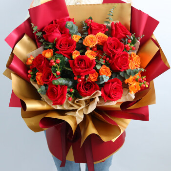 爱在此刻鲜花玫瑰花满天星花束真花送女友生日礼物同城配送