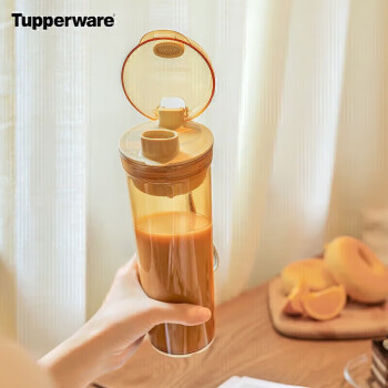 特百惠（Tupperware）晶彩MAX塑料杯 男女学生夏季大容量运动水杯子带滤格 奶茶棕600ML