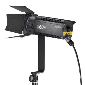 神牛（Godox）S60Bi调焦LED直播补光聚光灯 视频直播手持便携摄影灯 【单灯标配】