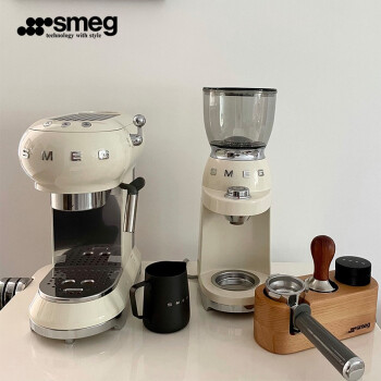 意大利SMEG斯麦格咖啡机怎么样？复古意式咖啡机磨豆机套装ECF01+CGF01评测